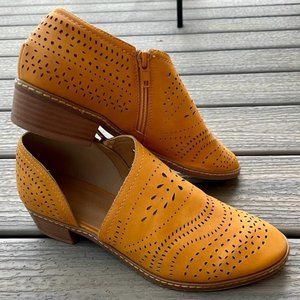 Womens Hollow-out Low Heel Cutout Ankle Booties - Yellow, Size 7 (fits like 7.5)